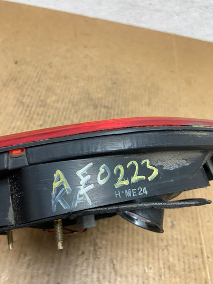 1998 to 2000 Honda Accord Left Driver LH Side Inner Tail Light AE0223 LK6