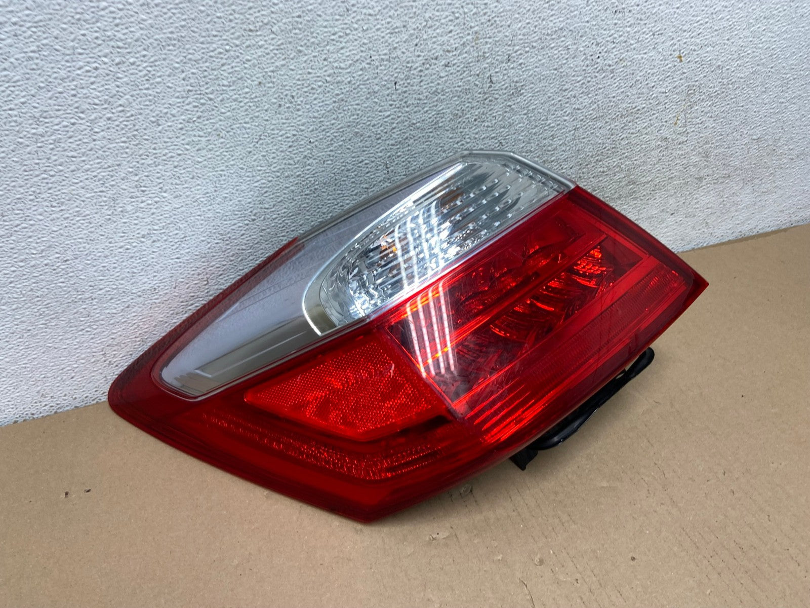 2013 to 2015 Honda Accord Sedan Left Driver LH LED Tail light AF3006 LK2