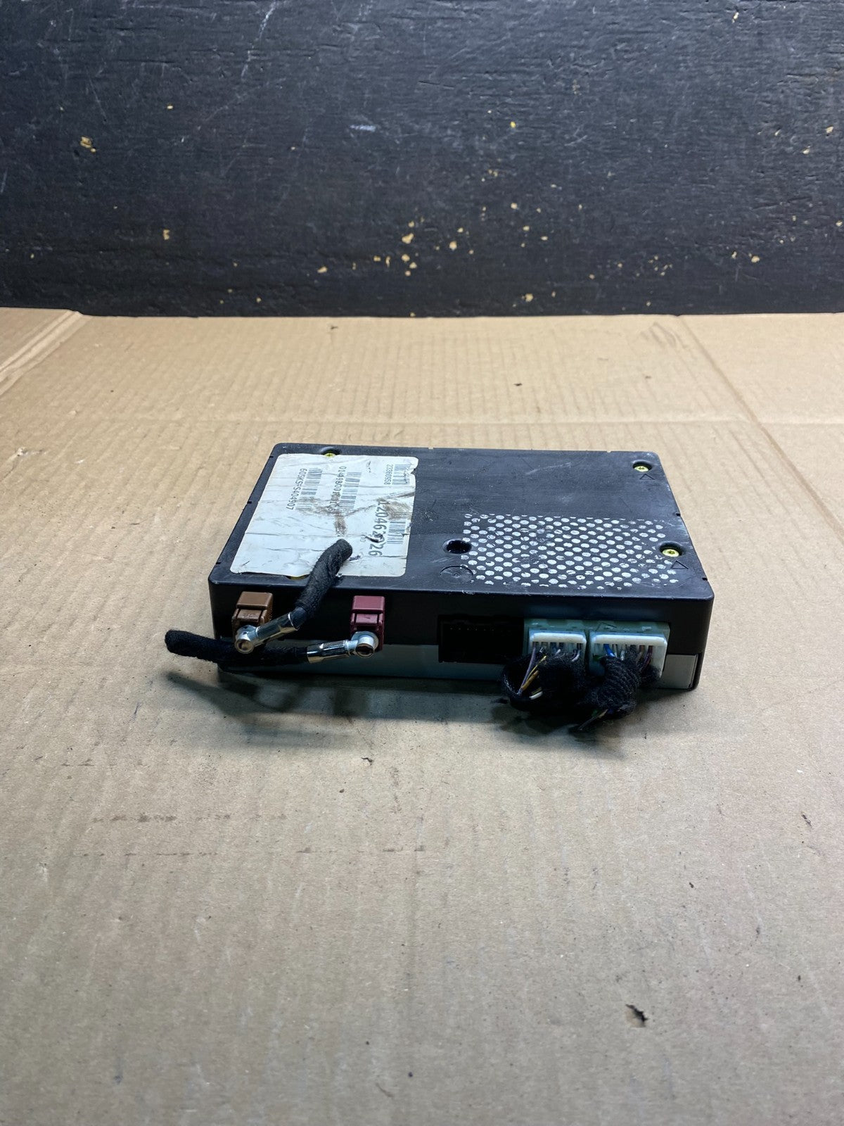 2015 - 2016 Cadillac Chevrolet Onstar Communication Control Module ECM ab0510 DG2