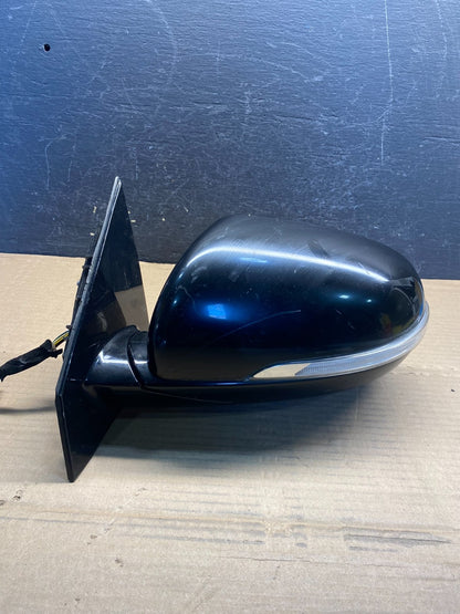 2016 to 2020 Kia Sorento Left Driver LH Door Mirror Turn Signal AF3913 DW0