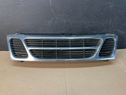 1994 to 1997 Saab 900 Front Upper Center Grille Grill ad8362 DG0