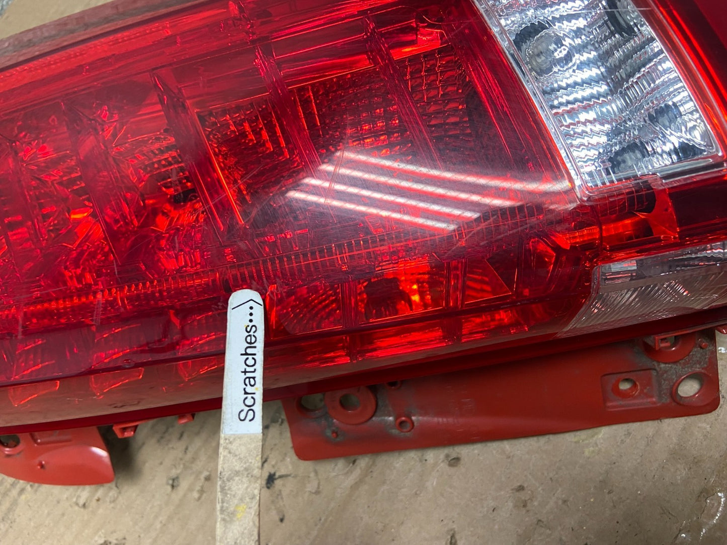 2010 to 2016 Cadillac Srx Right Passenger RH Side Tail Light AA9629 LK3