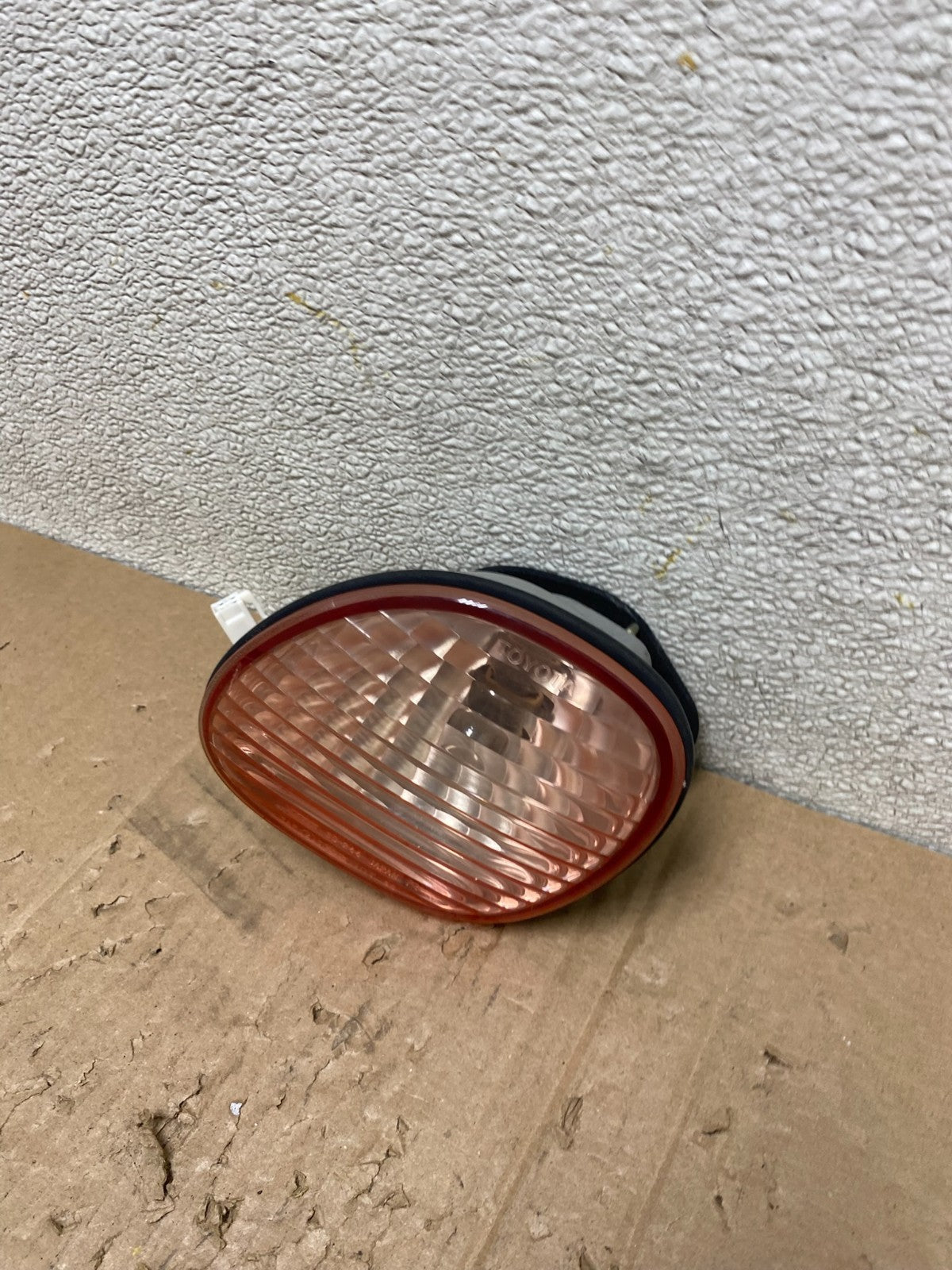 1998 to 1999 Lexus Gs300 Right Passenger RH Tail Light U0601 DW1