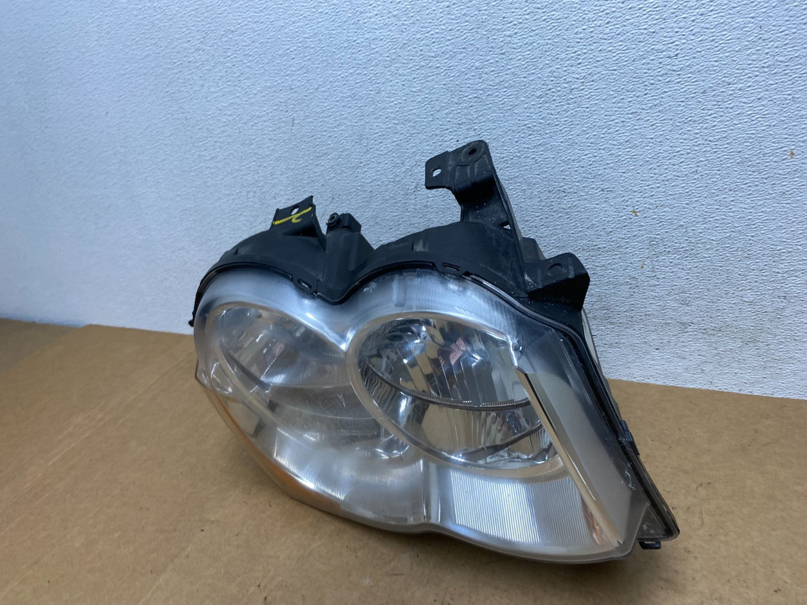 2008-2010 Jeep Grand Cherokee Right RH Side Halogen Headlight AE3049 DW1