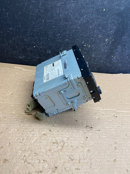 2013 to 2015 Nissan Rogue 28185-1VX0A Radio Receiver AM FM CD AF2682 DG1