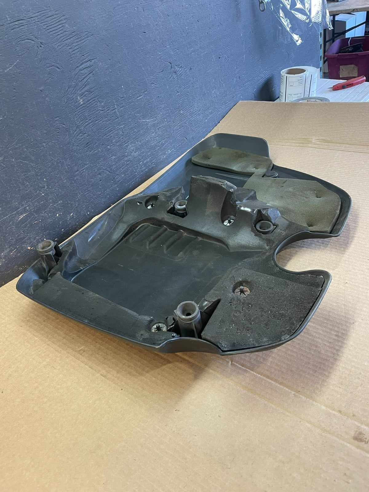 2011-2023 Chrysler 300 3.6L V6 Engine Motor Cover AF3556 DG3