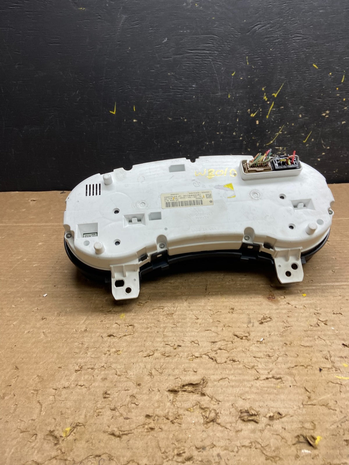 2011 Jeep Grand Cherokee 3.6L Speedometer Gauge Cluster OEM W3010 DG6