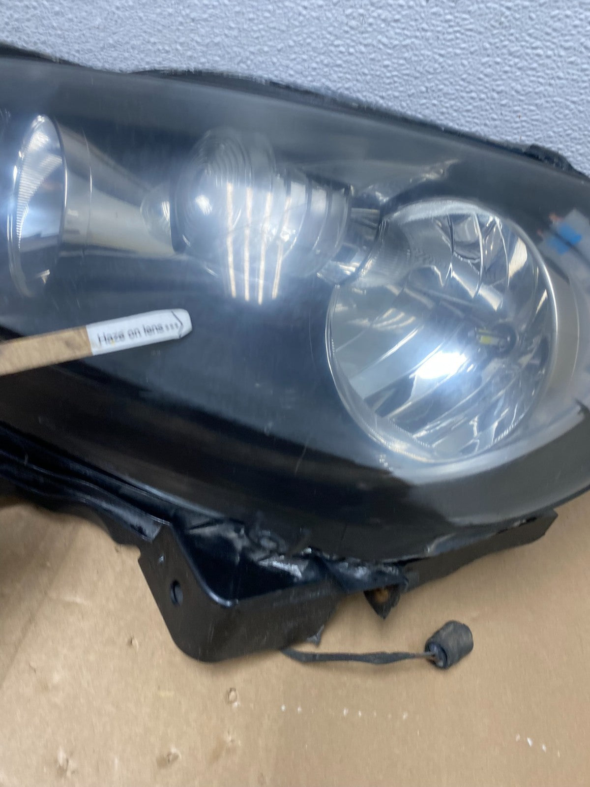 2010-2014 Volkswagen Golf MK6 GTI Left+Right Halogen Headlights AC5750 DW6