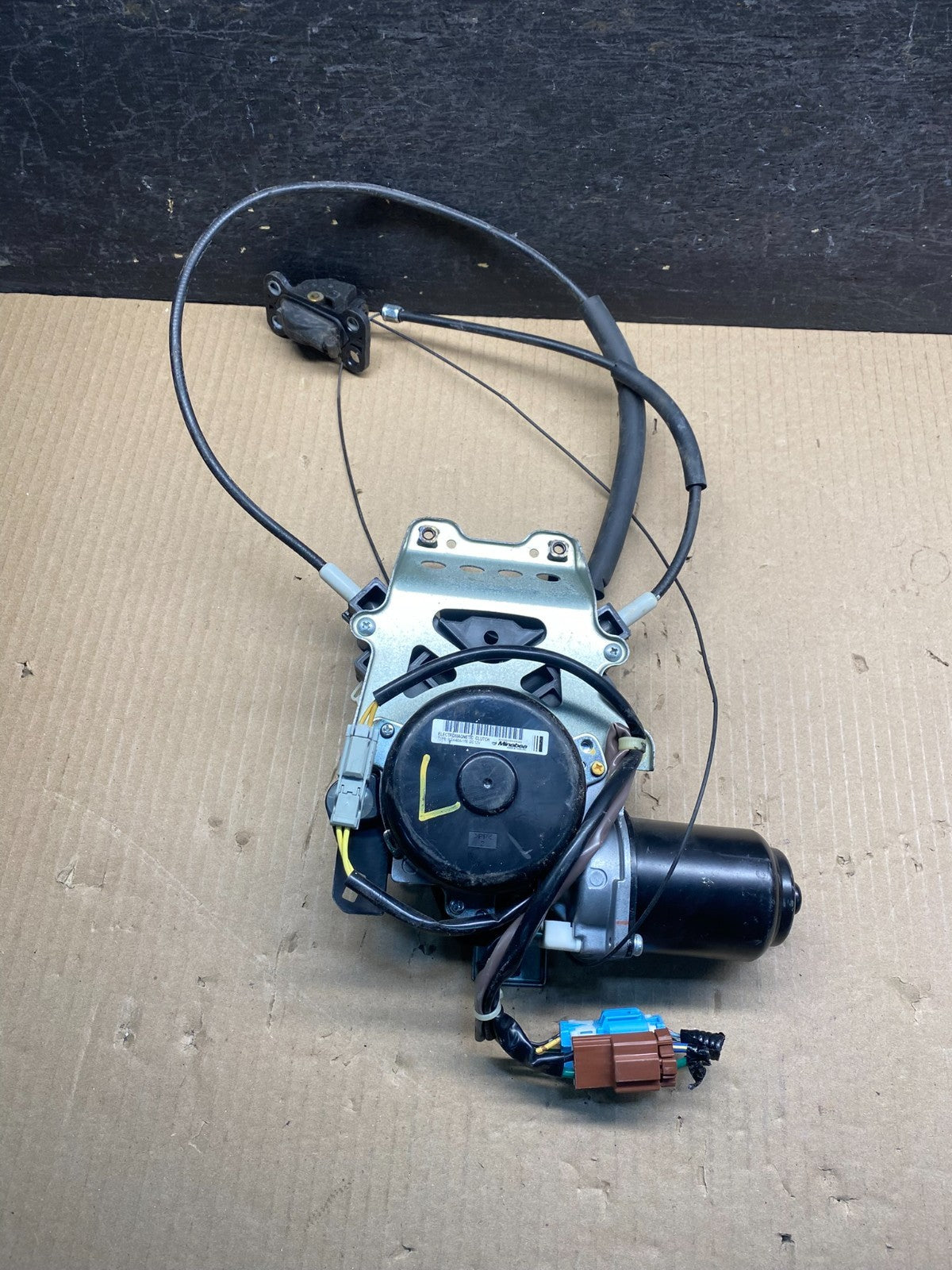 2005 - 2010 Honda Odyssey Left Lock Actuator ah7451 DG3