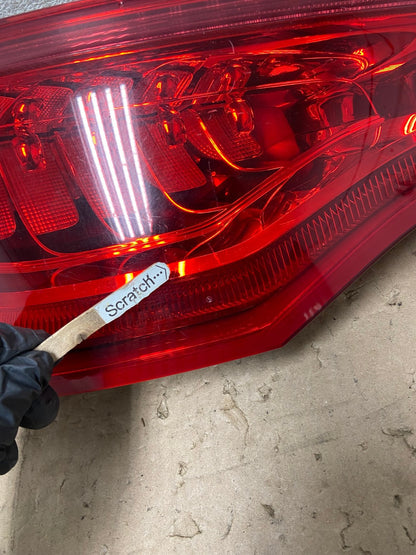 2010 - 2015 Audi Q7 Left Driver LH Side Tail Light AG5317 LK4