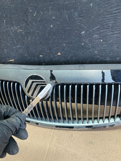 1998 1999 2000 Mercury Mystique Front Upper Grill Grille OEM O7815 DG8