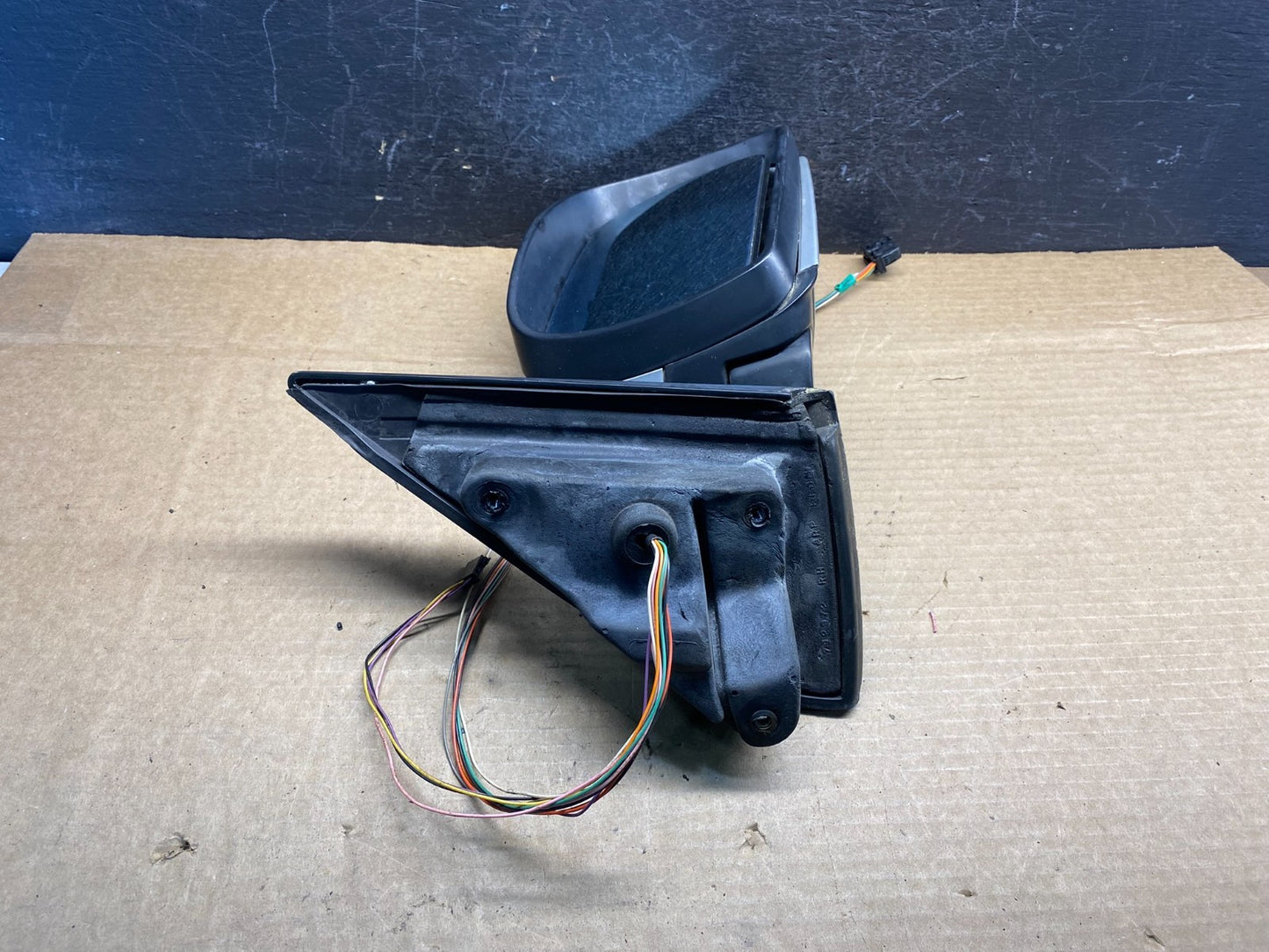 2001 to 2006 BMW X5 Right Passenger RH Side View Door Mirror AD9723 DW4