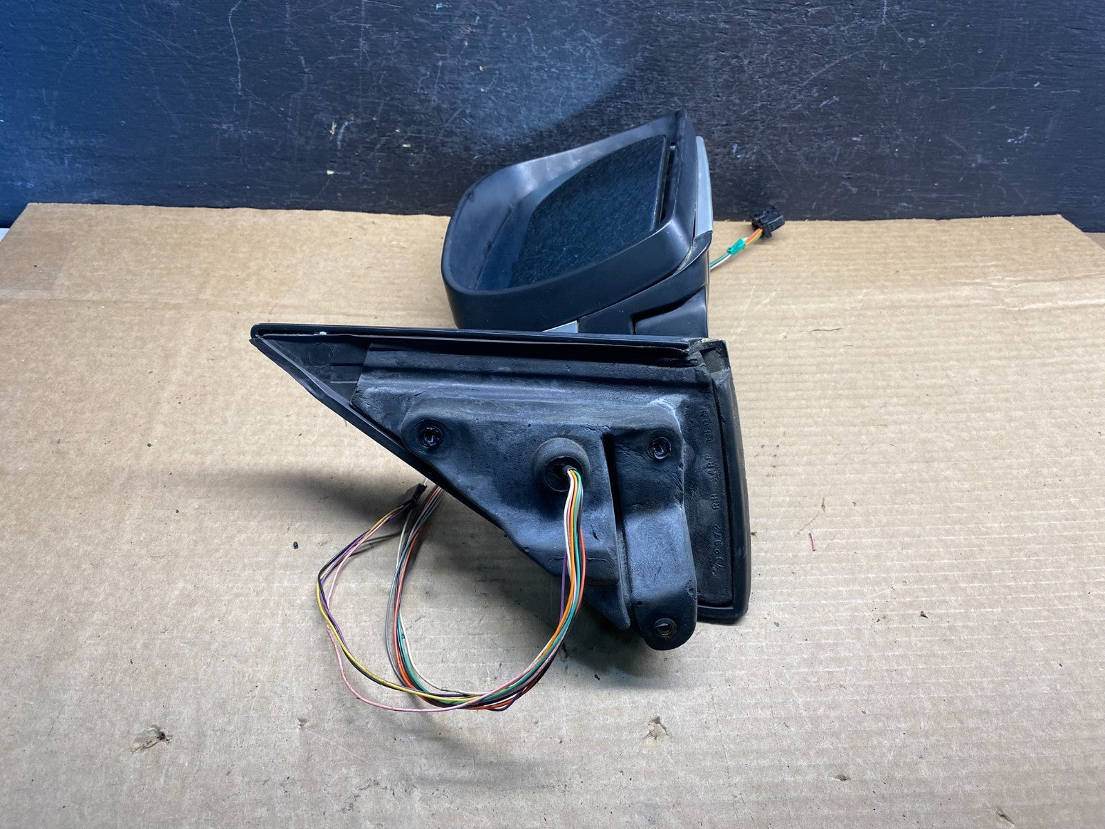 2001 to 2006 BMW X5 Right Passenger RH Side View Door Mirror AD9723 DW4