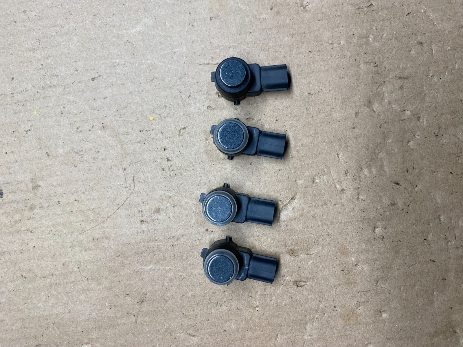 Chevrolet Cadillac Rear Bumper Parking Sensor 4 pcs E1886 Oem PS5