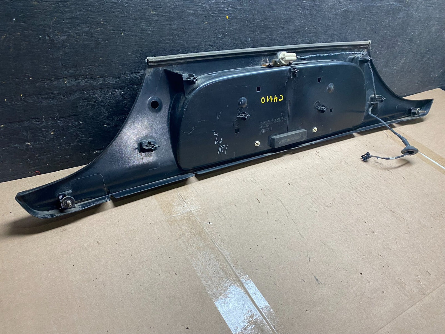1999 to 2004 Oldsmobile Alero Trunk Lid License Plate Panel Oem C4110 DG15