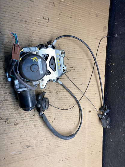 2005 - 2010 Honda Odyssey Rear Right Sliding Door Lock Actuator Motor y1384 DG0