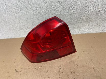2001 2002 2003 Honda Civic Sedan Left Driver Lh Tail Light AG43390