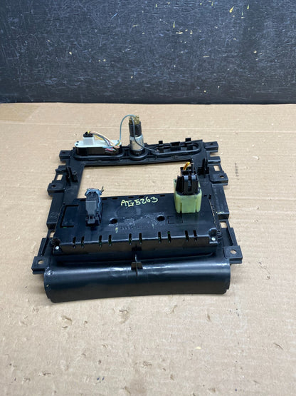 2005 to 2009 Ford Mustang Heater Climate Control Radio Dash Bezel AG5263 DG4