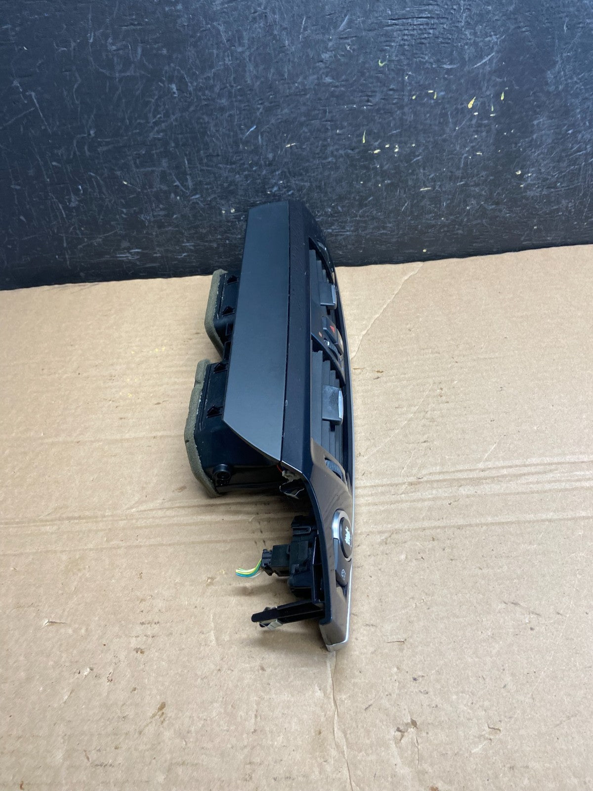 2011- 2017 BMW X3 F25 Center Dash Trim Molding w/ Air Vents AF1929 DG1