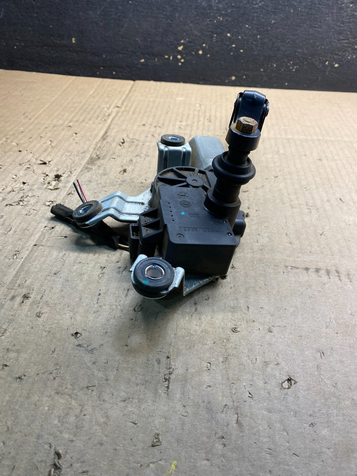 2010 to 2016 Cadillac SRX Rear Windshield Washer Wiper Motor ab0386 DG4