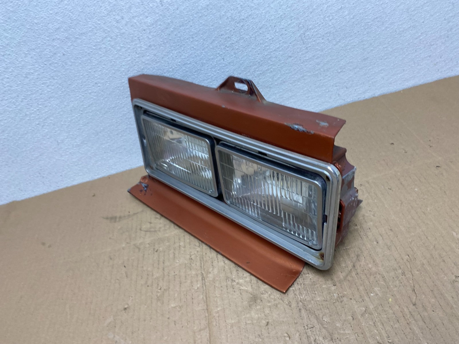 1975 to 1976 Cadillac Eldorado Driver Left Side Left Headlight AB82451
