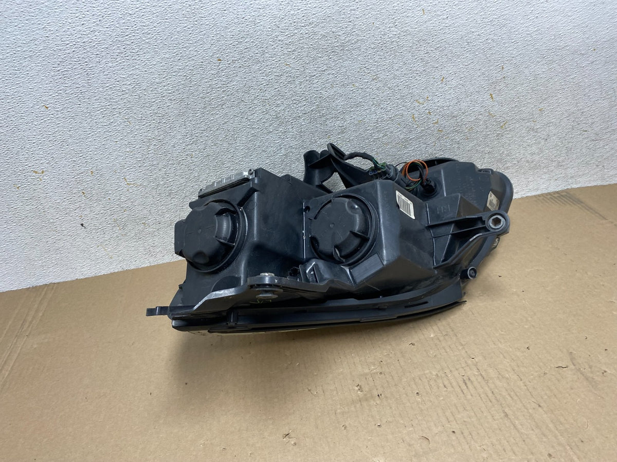 2007-2012 Gmc Acadia Xenon HID Headlight Right Passenger Side AJ2011 DW5