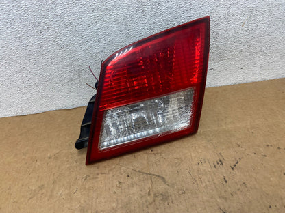 2002 - 2004 Infiniti i35 Inner Right Passenger RH Side Tail Light AD5166 LK0