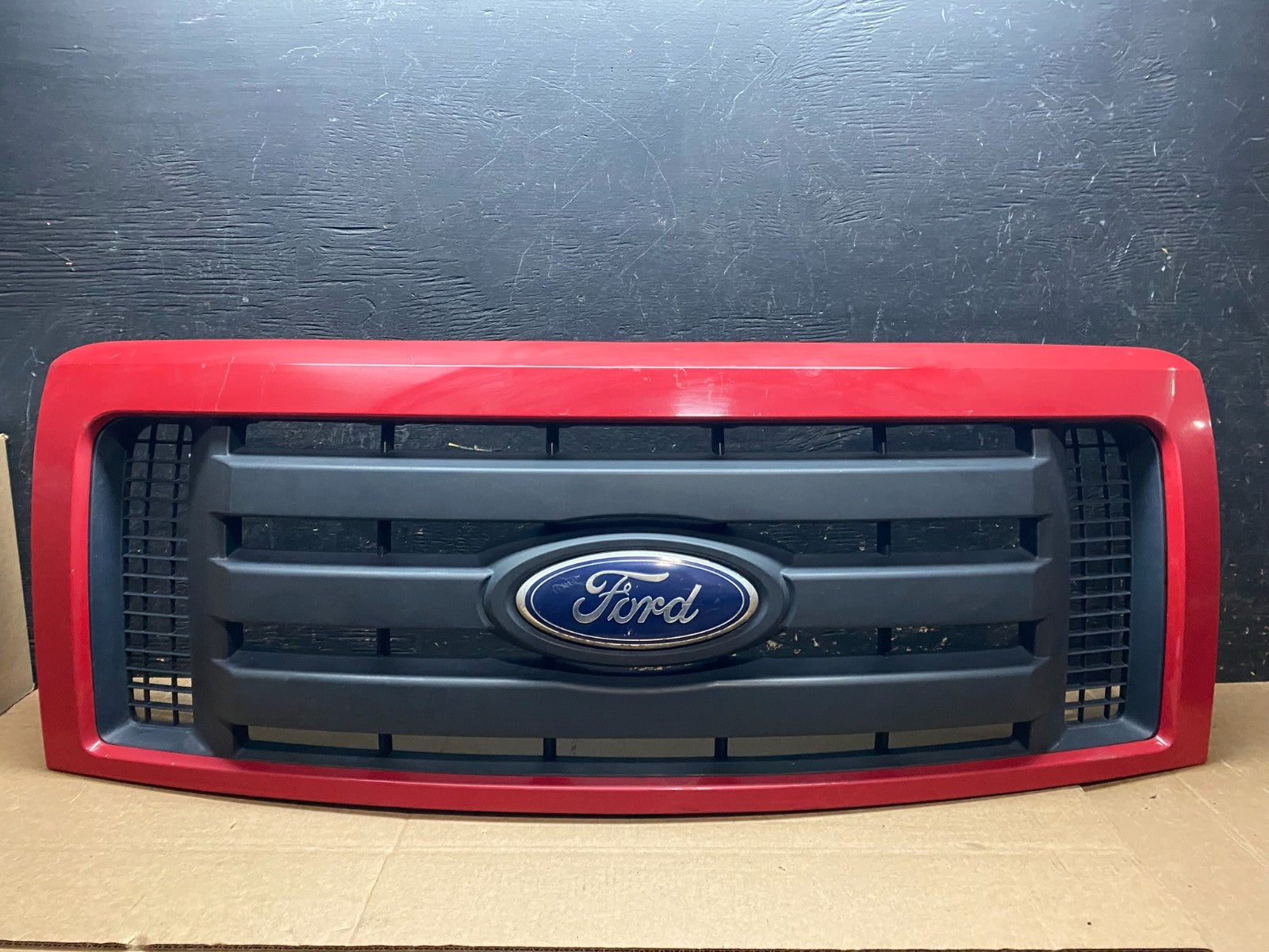 2009-2012 Ford F-150 F150 Front Upper Chrome Grill Grille OEM Y9285 DG0