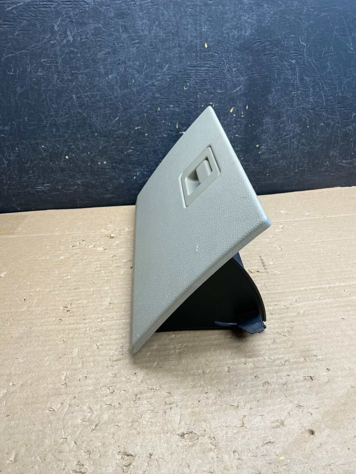 2006 to 2010 Ford Explorer Front Right Passenger Storage Glove Box ag6245 DG2