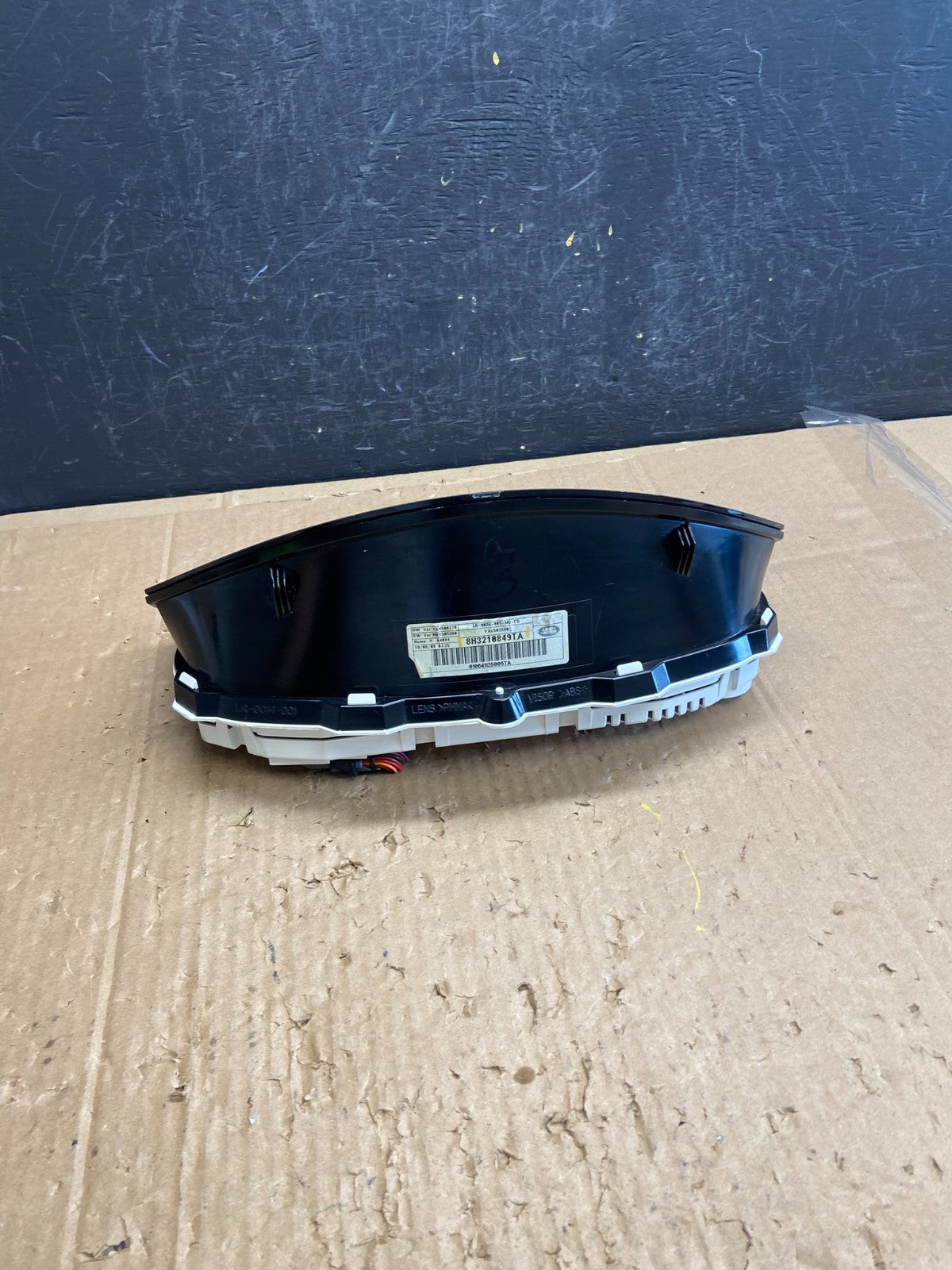 2008 2009 Land Rover Range Rover Sport Speedometer Cluster Gauge AD6890 DG4