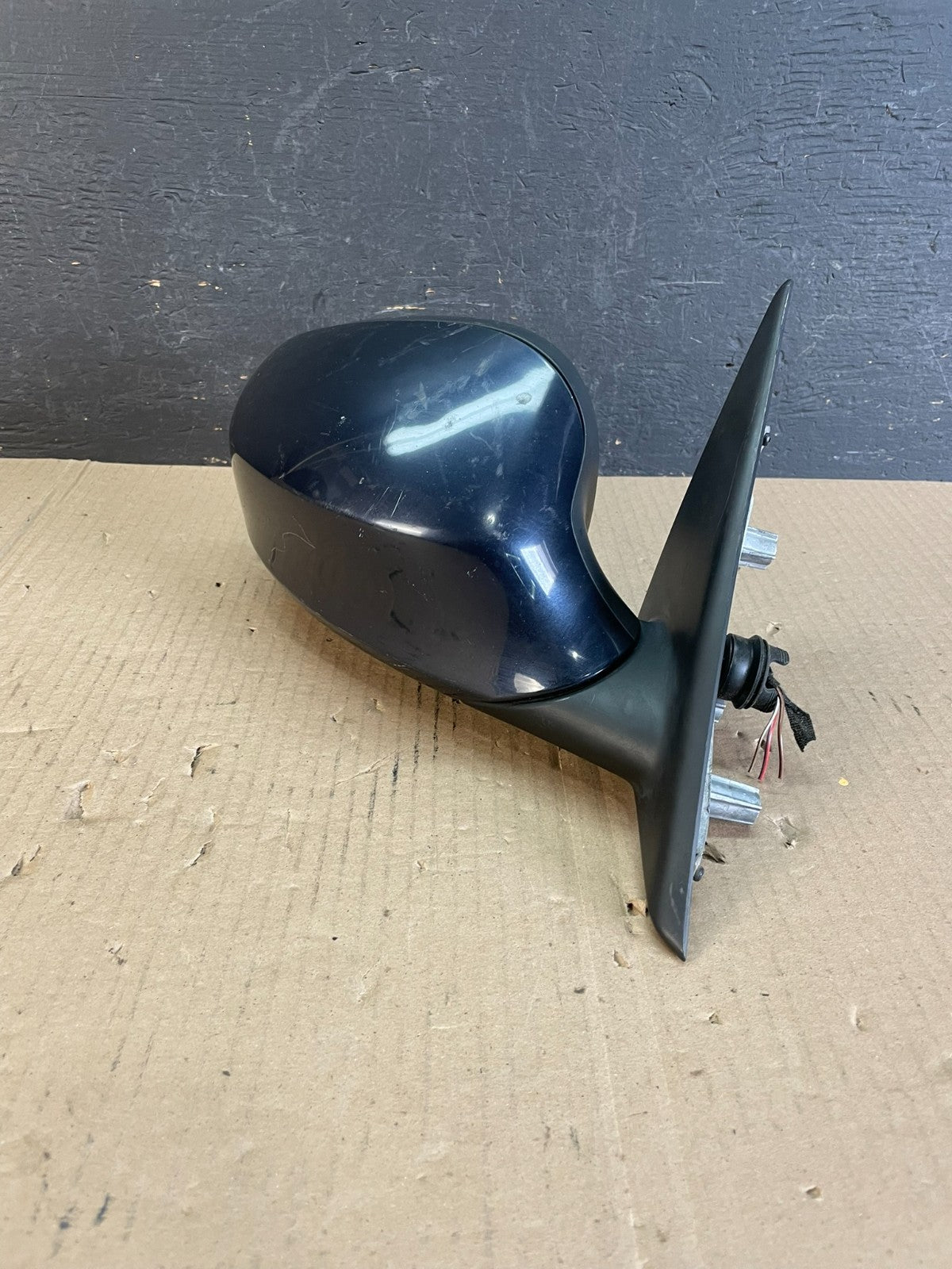 2009 to 2011 BMW 328i 335i Right Passenger Side View Door Mirror AD8656 DW1