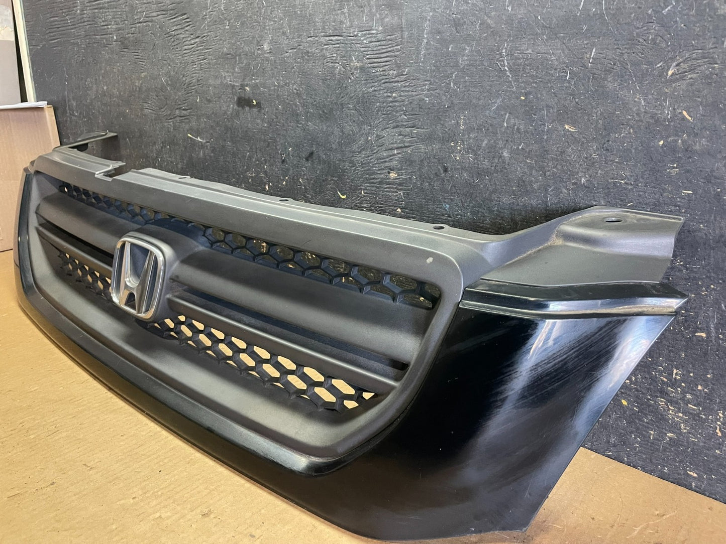 2003 2004 2005 Honda Pilot Front Upper Grill Grille Oem AA2265 DG2