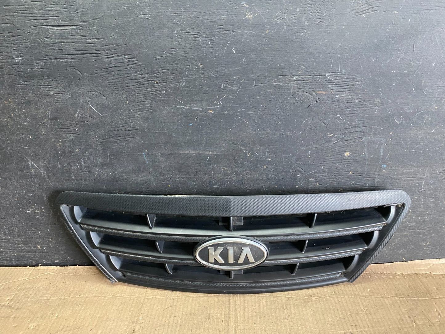 2007 to 2008 Kia Sorento Front Upper Grill Grille OEM P3843 DG0