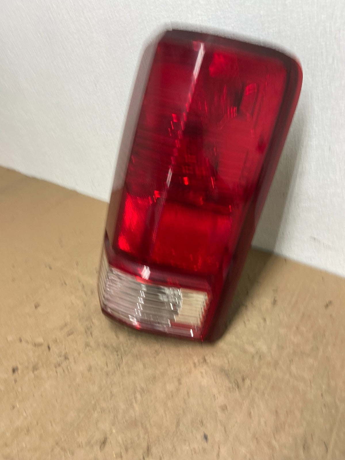 2007-2011 Dodge Nitro Tail Light Right Passenger Rh Side Oem AC0082 DW1