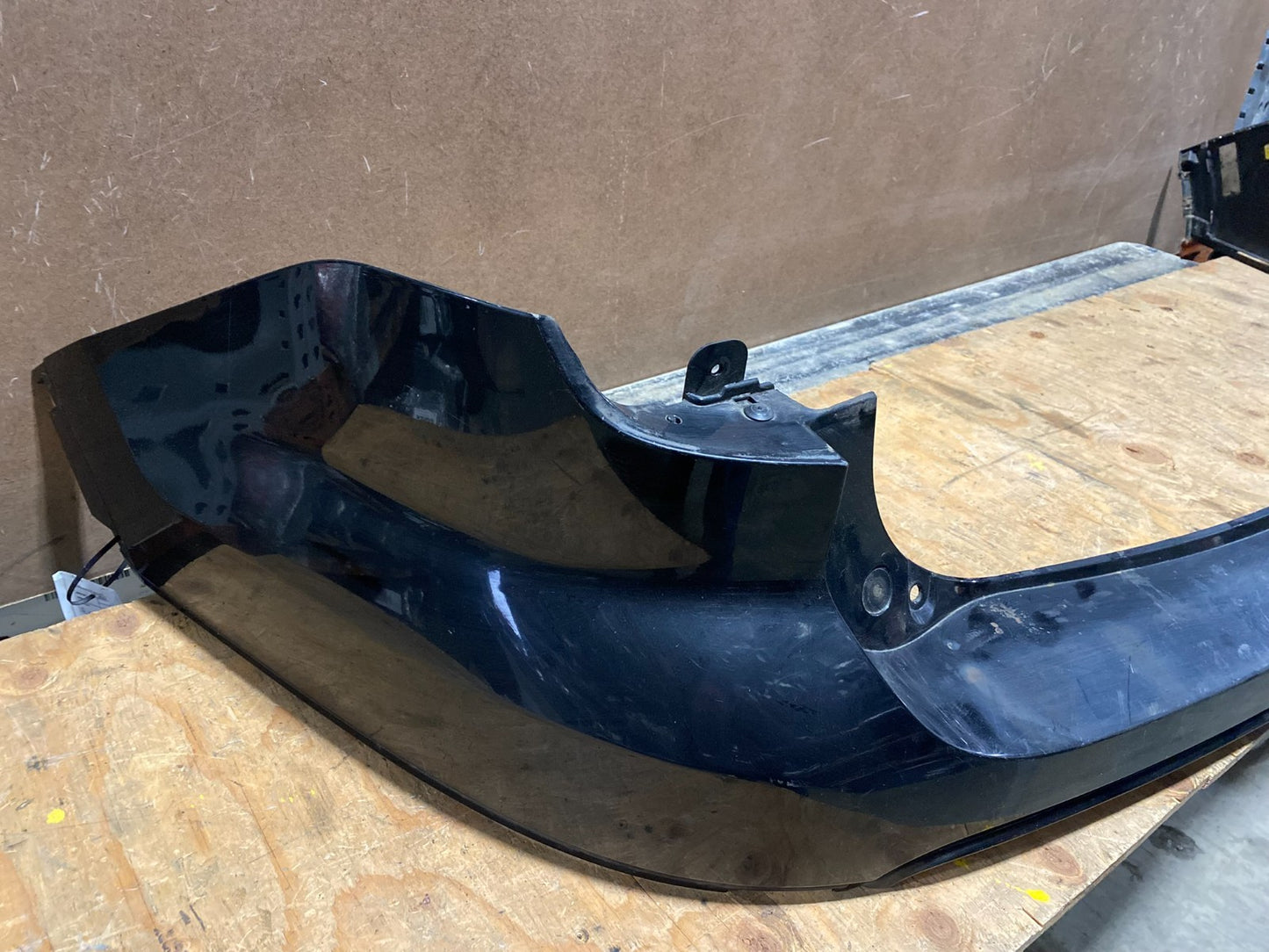 2011 to 2015 Ford Explorer Rear Upper Bumper Cover W4967 PS1