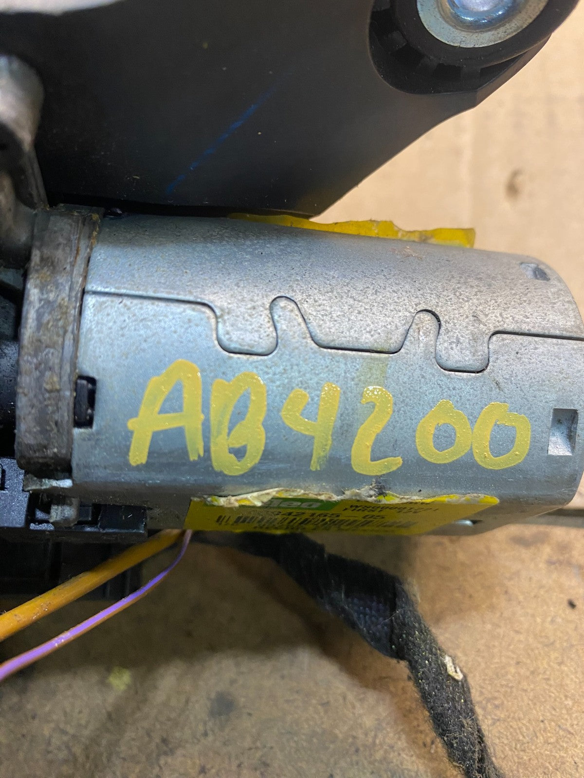 2007 to 2013 BMW X5 E70 Rear Windshield Wiper Motor OEM AB4200 DG5