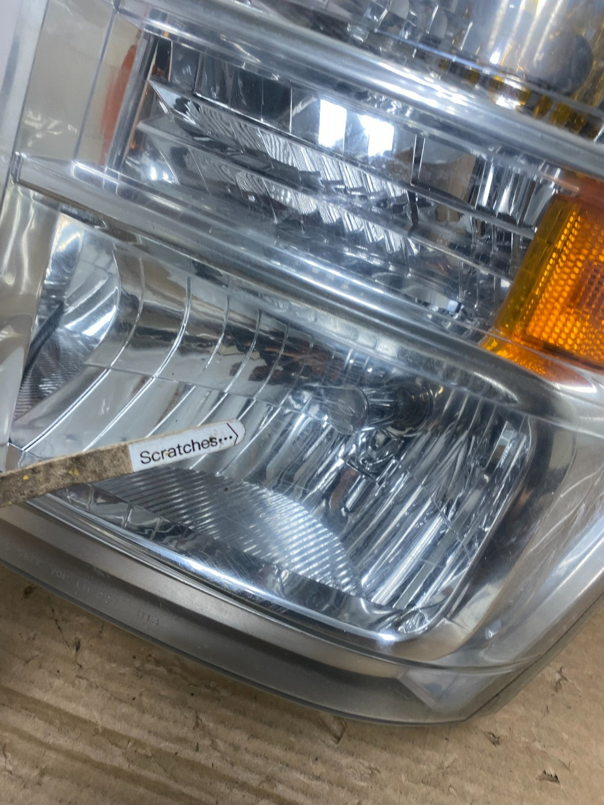 2008-2014 Ford Econoline E150 E250 E350 Left Driver LH Headlight AD4048 DW3