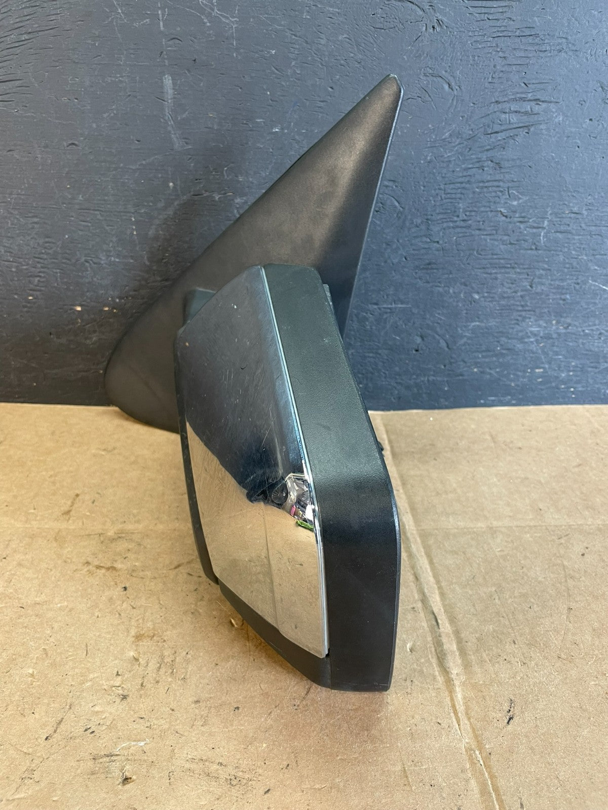 2007 to 2014 Lincoln Navigator Left Driver Door Mirror AE1032 DW9