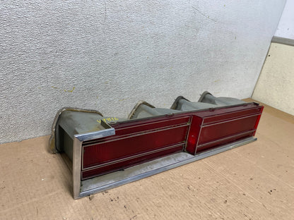 1979 to 1981 Chrysler New Yorker Driver Left LH Side Tail Light W0819 PS2