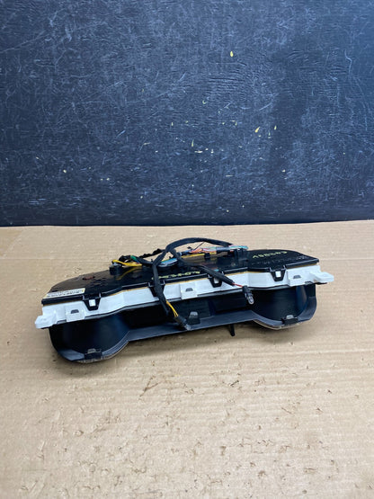2003 2004 Nissan Xterra Frontier Speedometer Cluster Gauge AG8383 DG7
