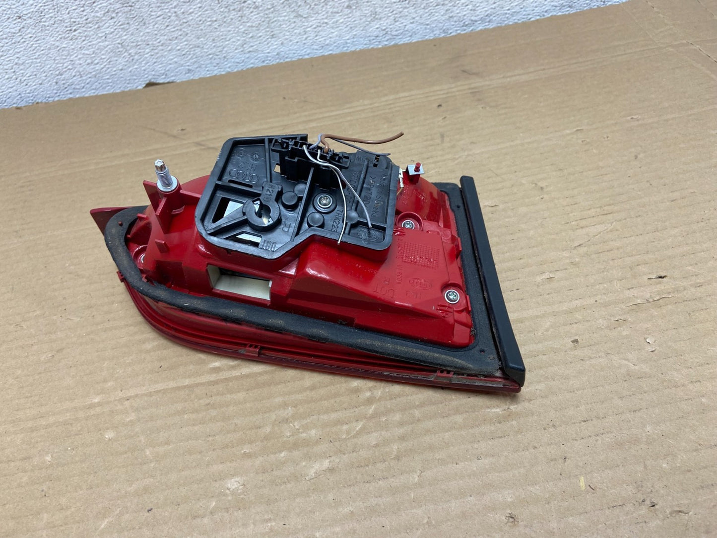 2009 - 2012 Audi A4 Sedan Right Passenger Side Inner LED Tail Light AG8897 DW4