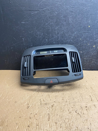 2007-2010 Hyundai Elantra Radio Heat AC Climate Control Air Vent Bezel AF1550 DG0