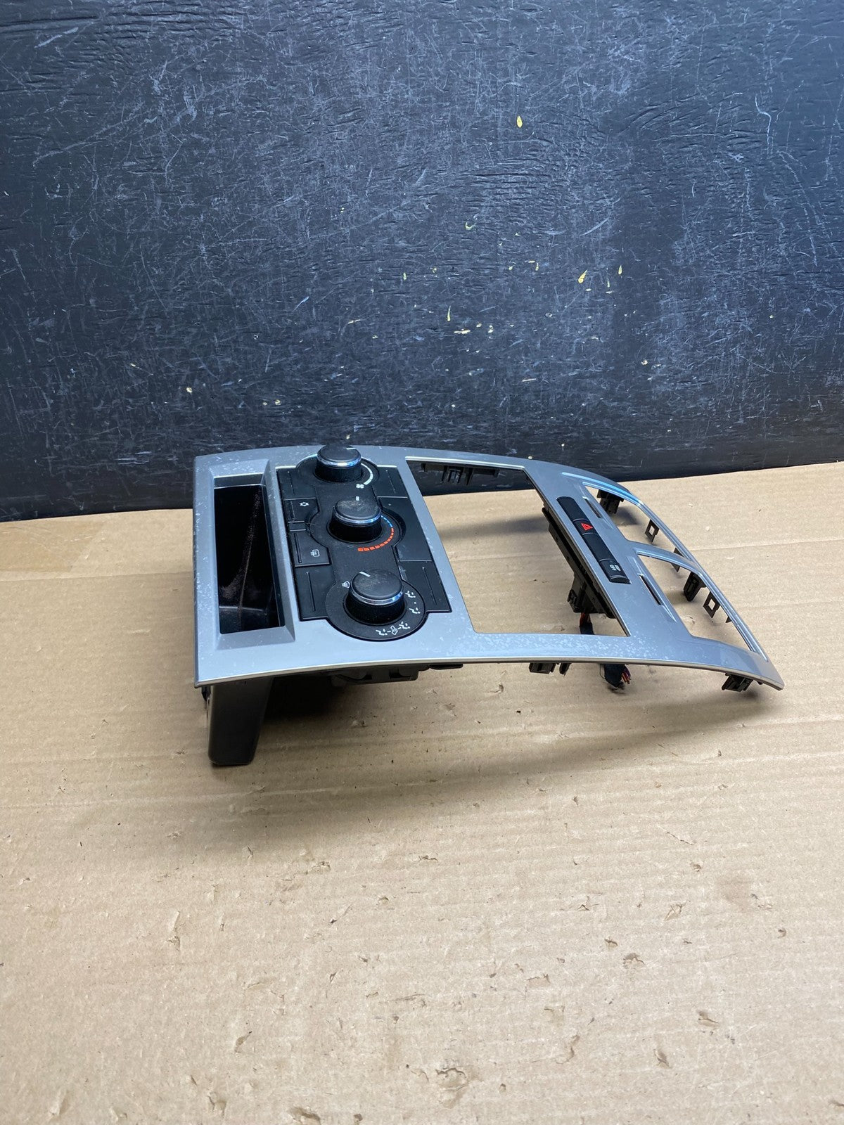 2008 - 2010 Dodge Charger Dash Climate Temperature Control Radio Bezel ag6262 DG3