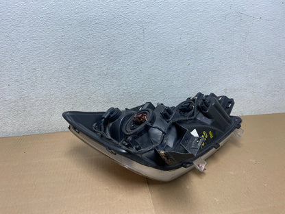 2004 to 2007 Nissan Armada Left Driver Lh Side Headlight Halogen M4620 DW11
