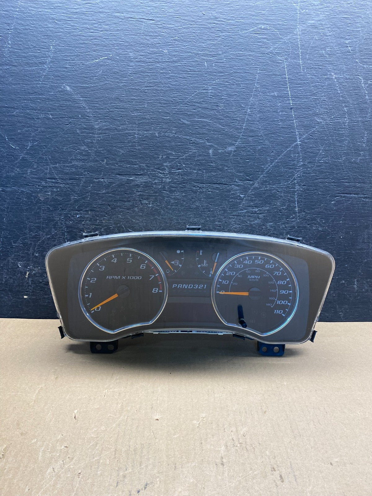 2004 to 2012 Chevrolet Colorado Instrument Cluster Speedometer AG1848 DG0