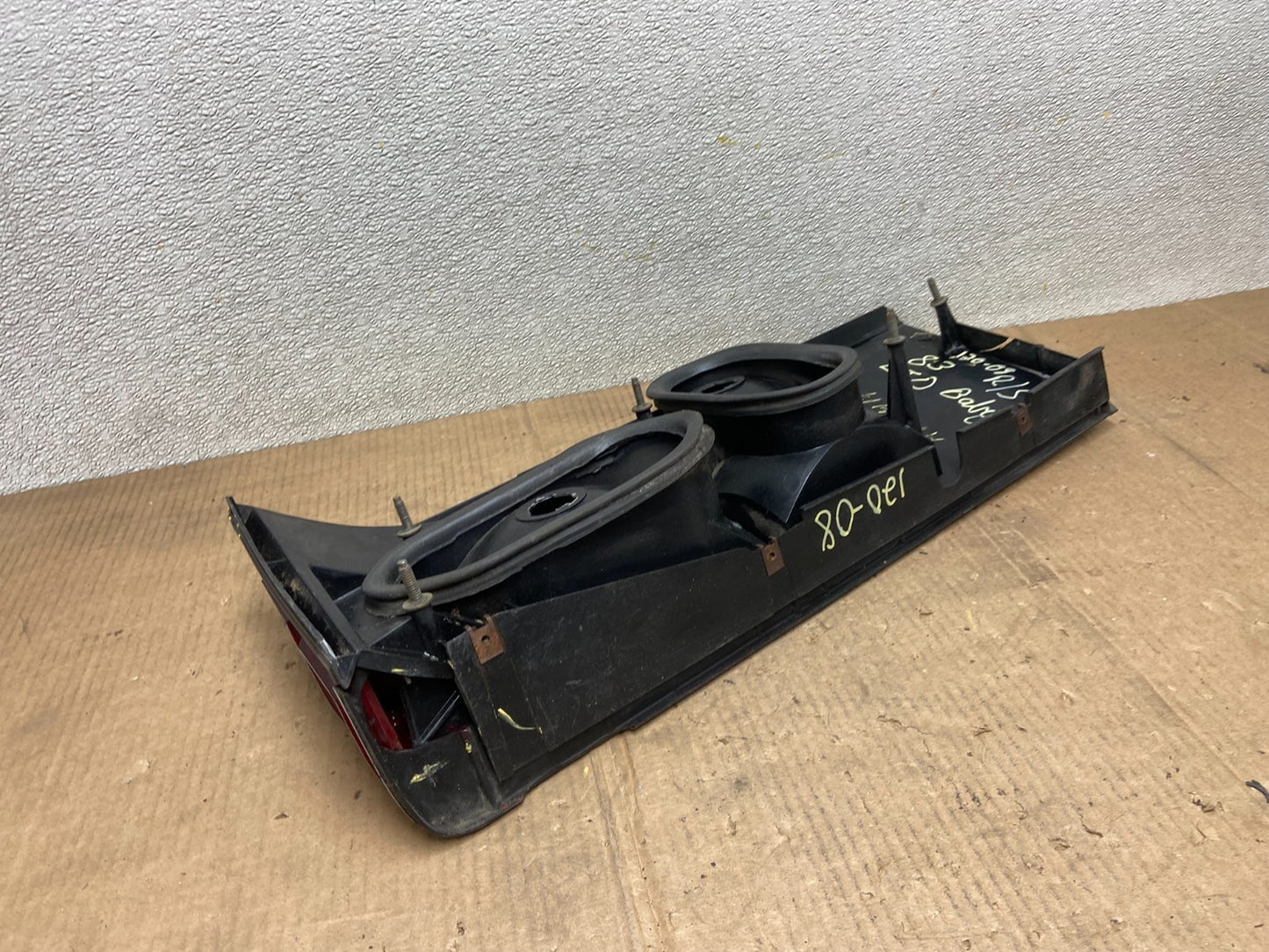 1984 1985 Ford LTD Passenger Right Passenger Side Tail Light AA64177