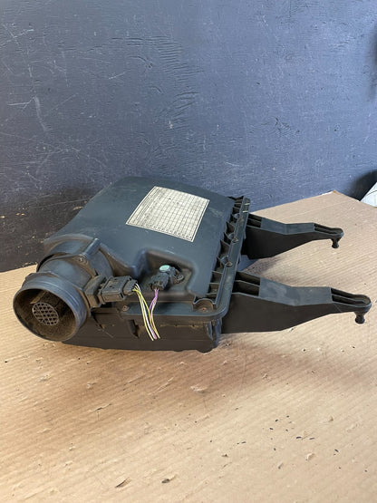 2010 to 2018 Mercedes-Benz Sprinter 2500 3.0L Air Cleaner Box AF3383 DW1