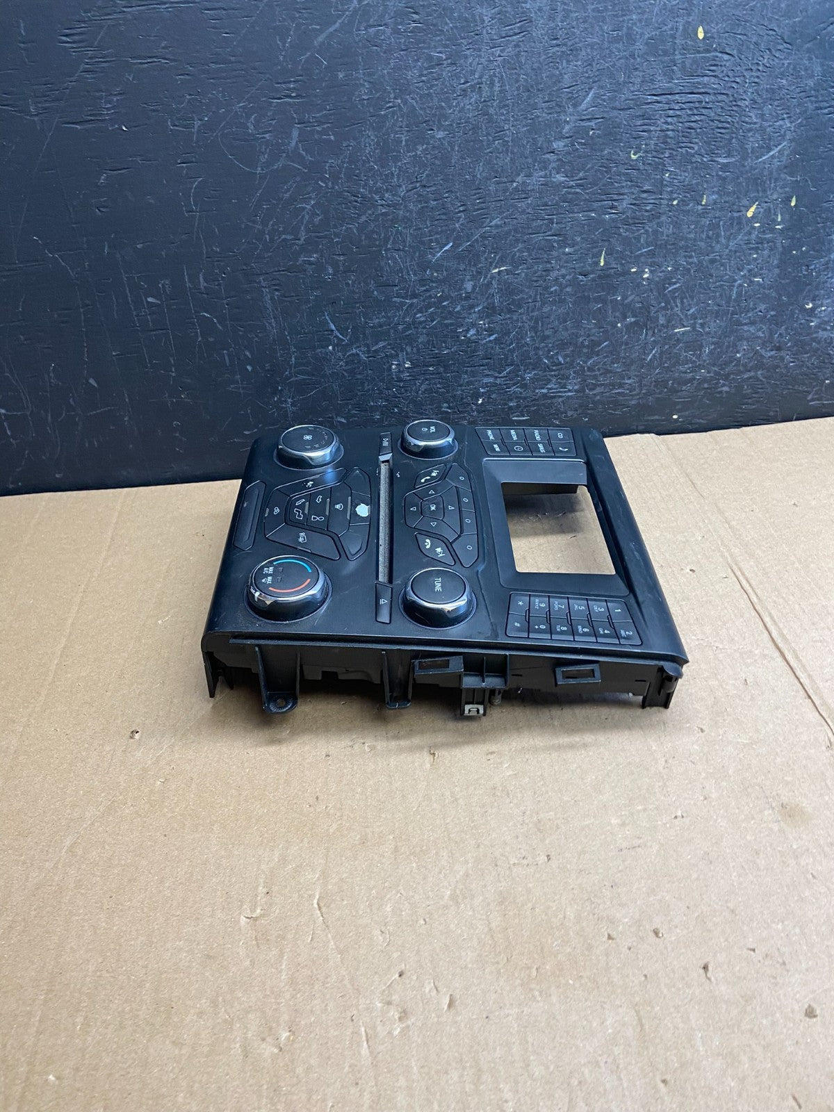 2013 to 2017 Ford Fusion Radio Climate Control A/C Control ae4424 DG2