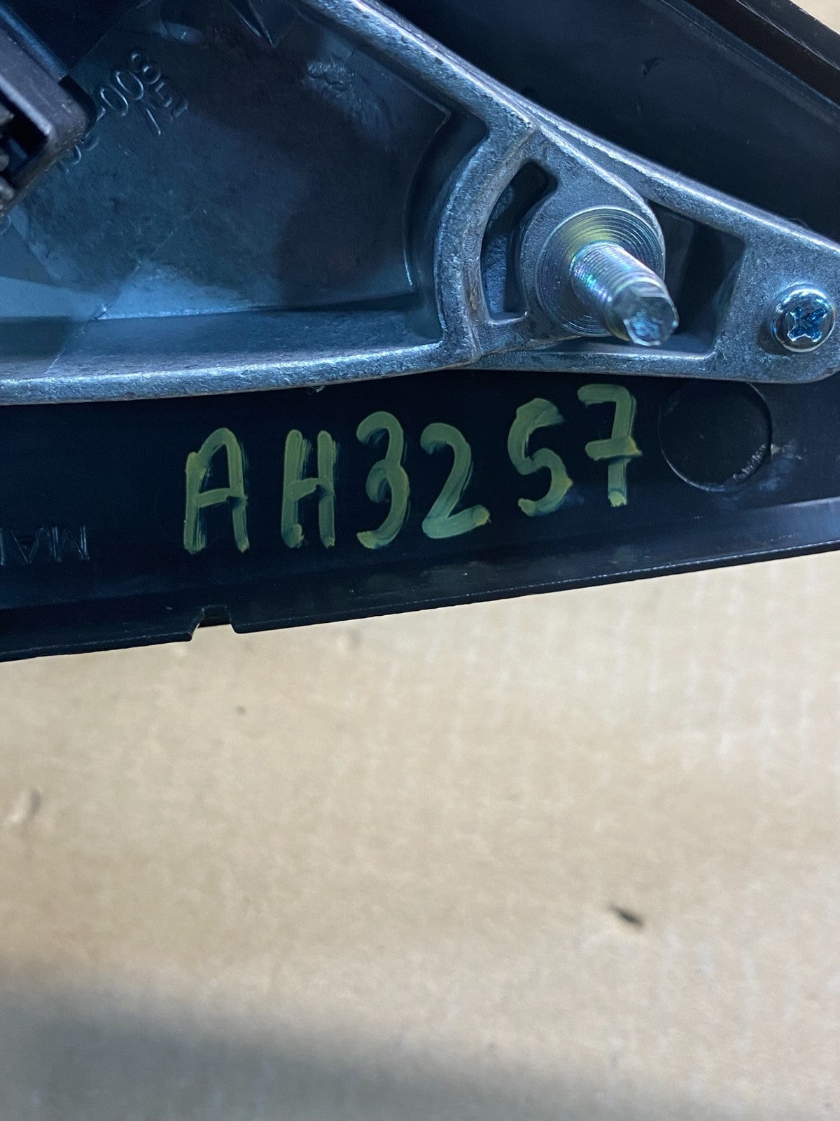 2011 - 2013 Kia Optima Left Driver LH View Door Mirror Turn Signal AH3257 DG11