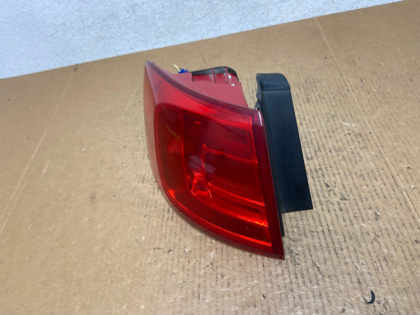 2011 to 2014 Volkswagen Jetta Left Driver LH Side Tail Light AE1213 LK1
